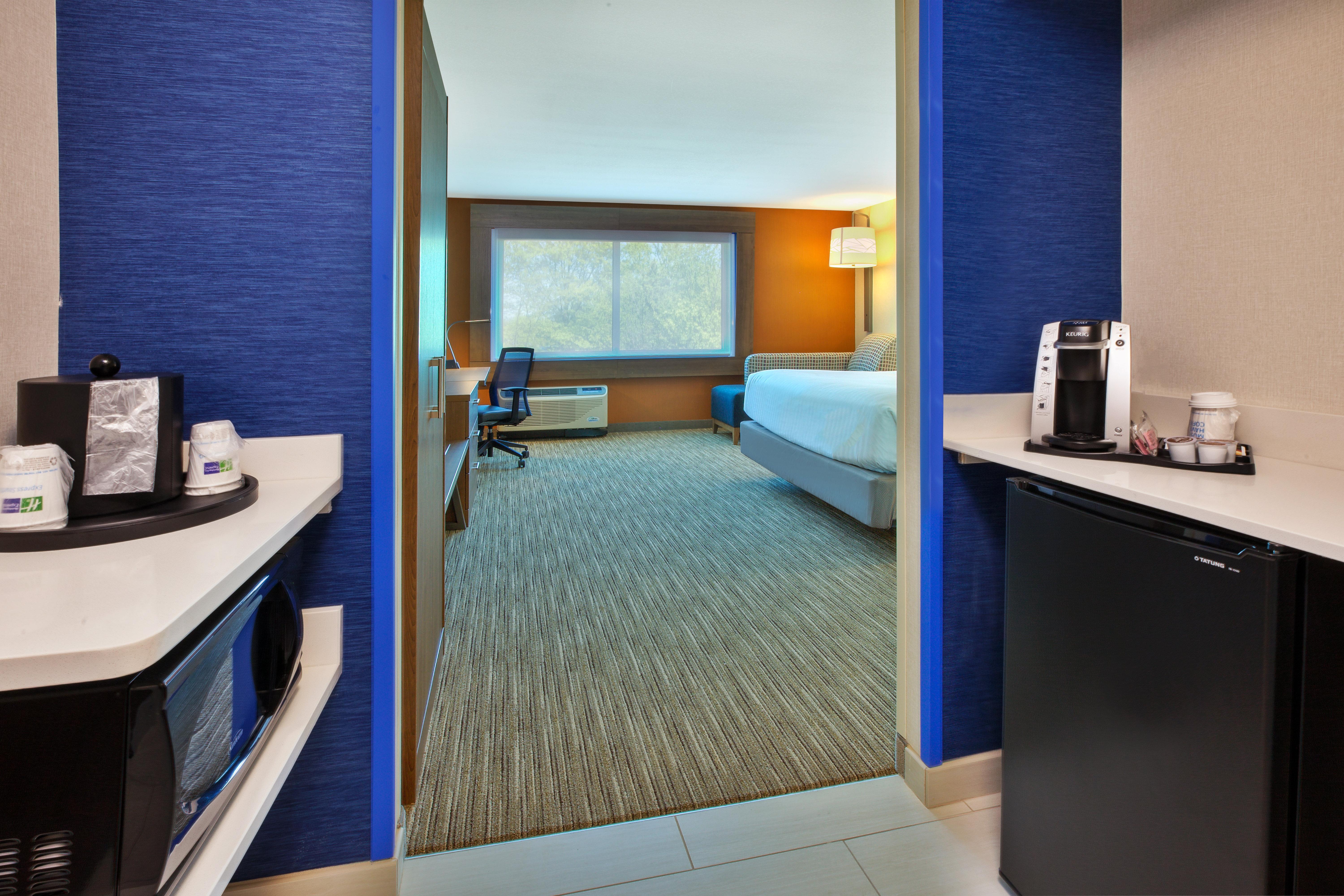 Holiday Inn Express & Suites New Castle By Ihg Bagian luar foto