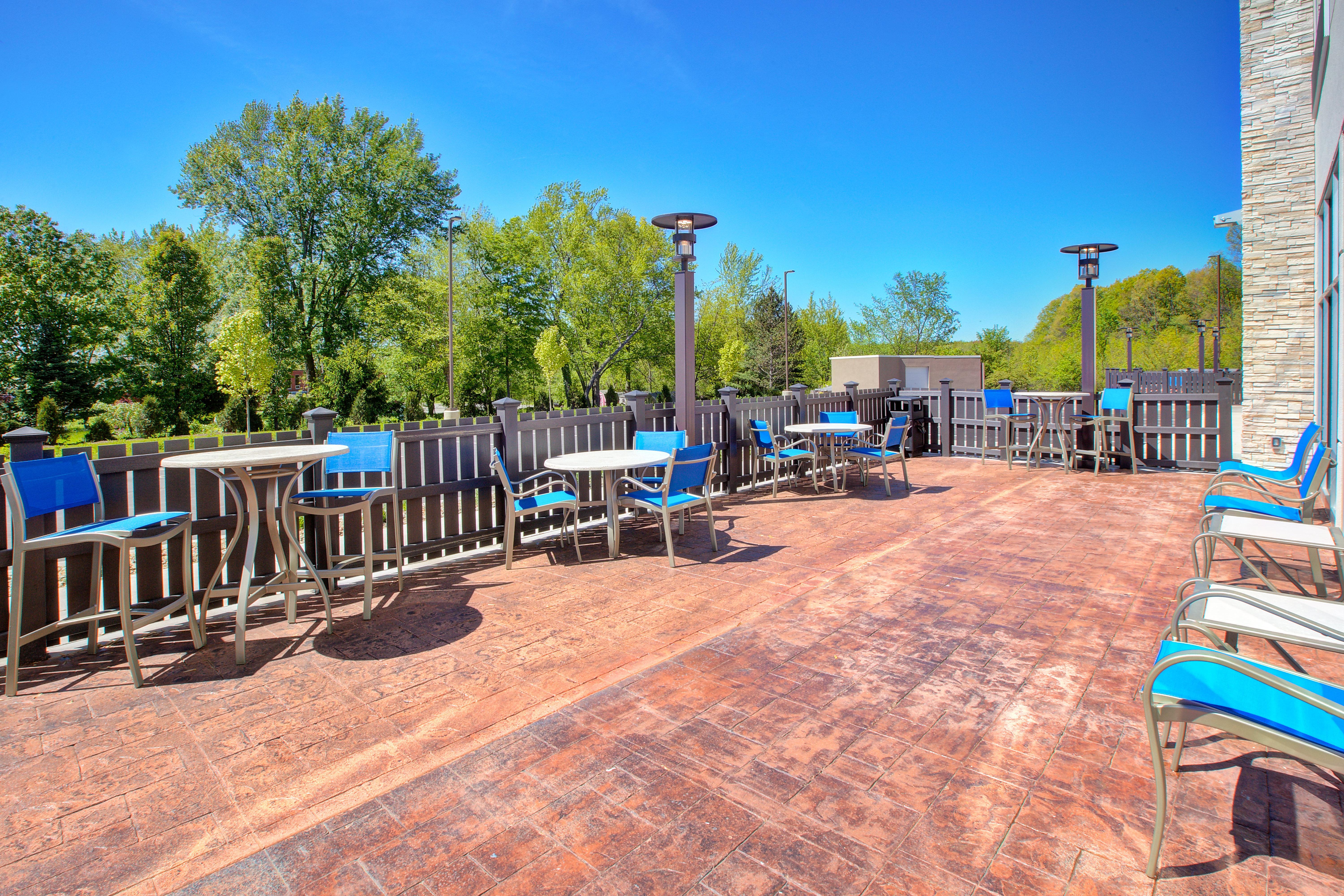 Holiday Inn Express & Suites New Castle By Ihg Bagian luar foto