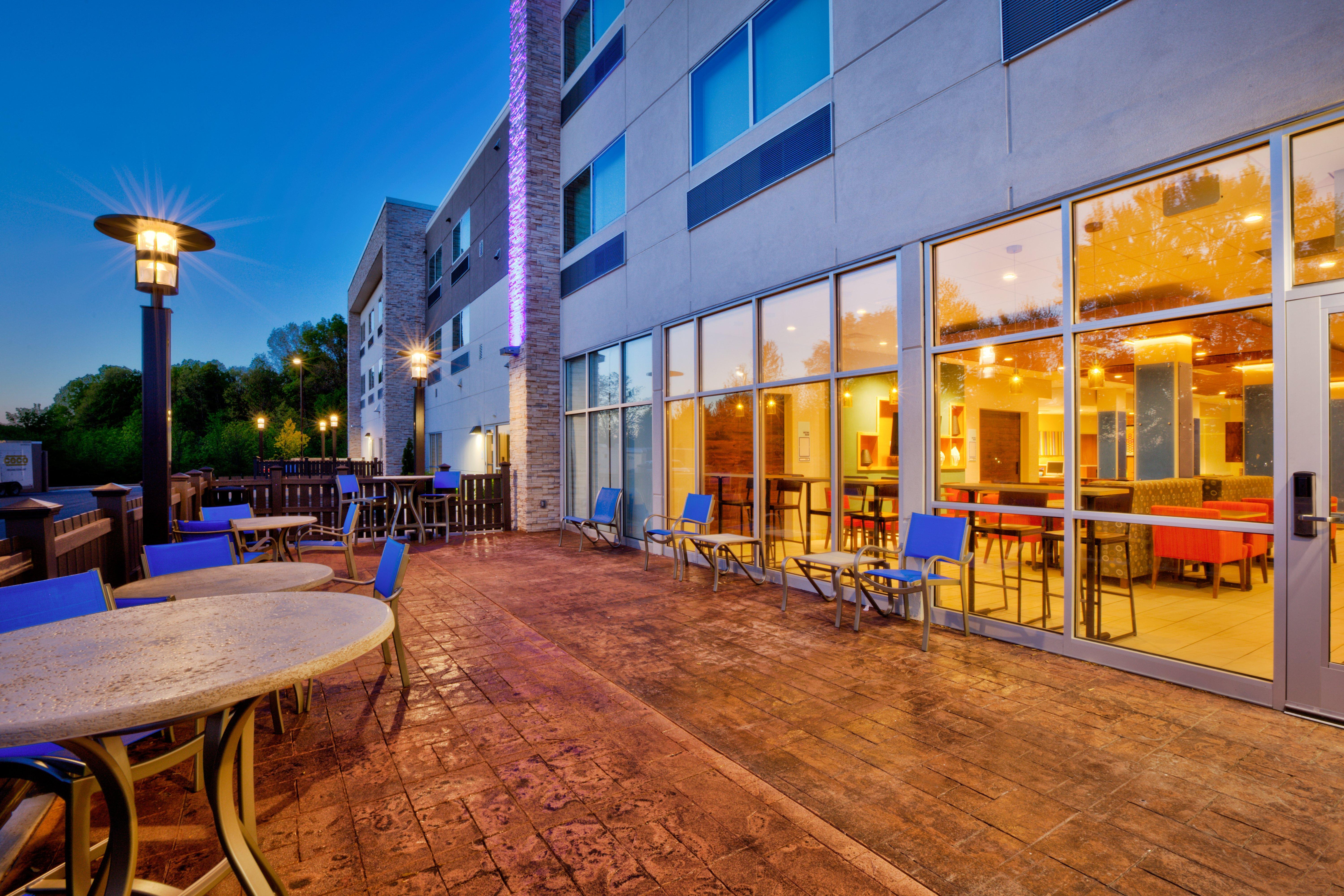 Holiday Inn Express & Suites New Castle By Ihg Bagian luar foto