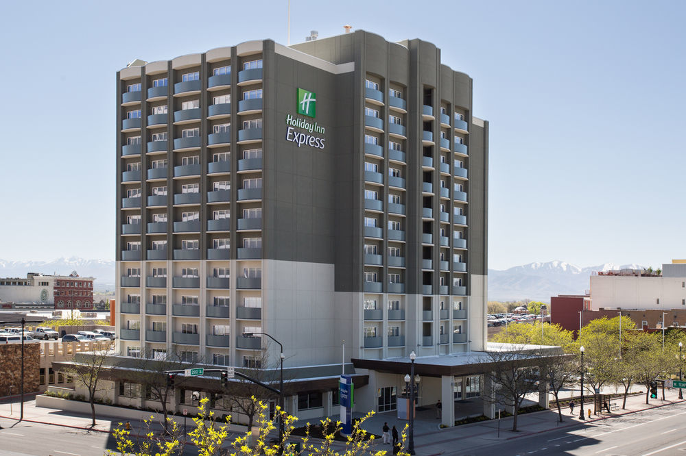 Holiday Inn Express & Suites New Castle By Ihg Bagian luar foto