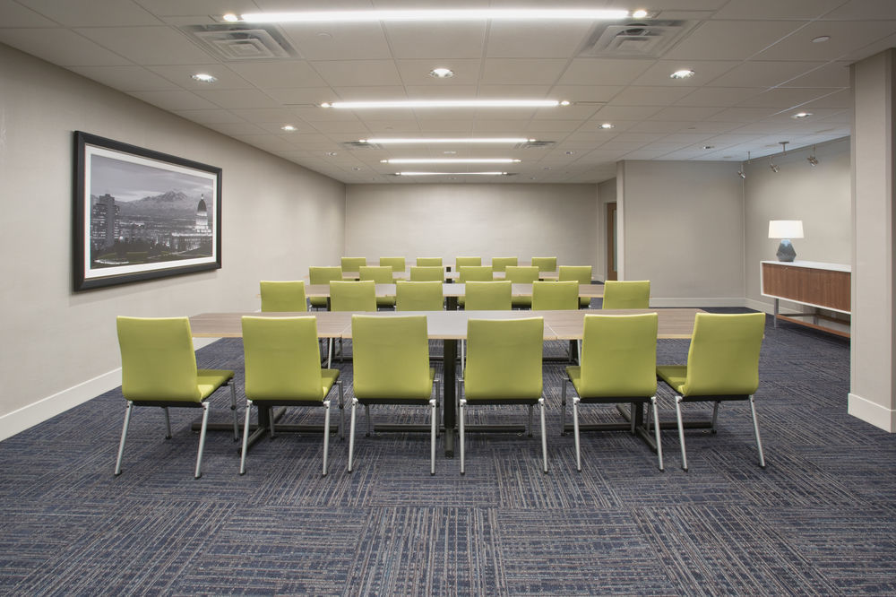 Holiday Inn Express & Suites New Castle By Ihg Bagian luar foto